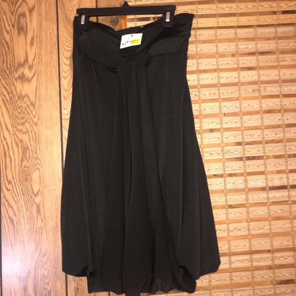 Dress - Picture 1 of 1